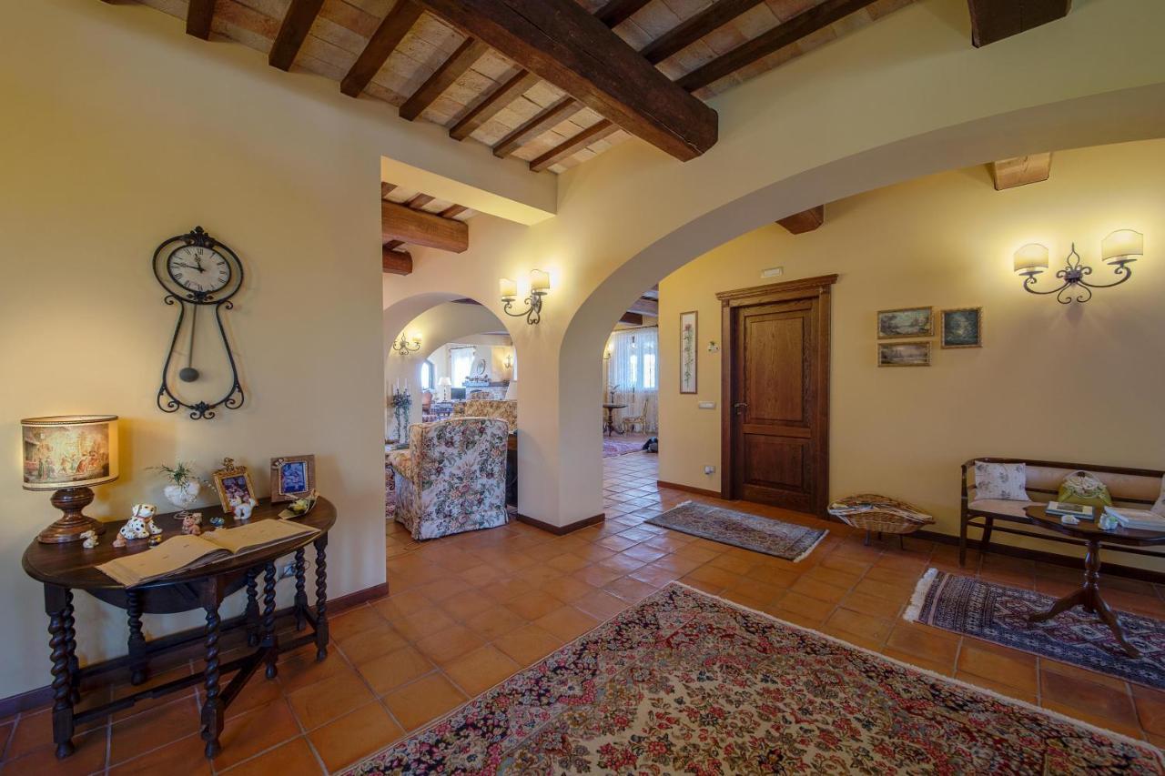 波滕扎皮切纳Agriturismo Le Castella住宿加早餐旅馆 外观 照片