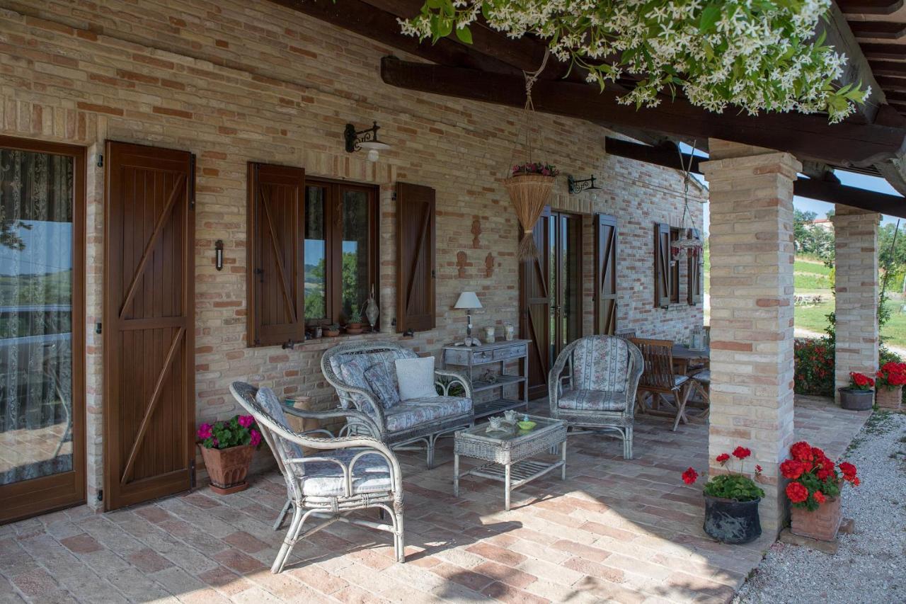 波滕扎皮切纳Agriturismo Le Castella住宿加早餐旅馆 外观 照片