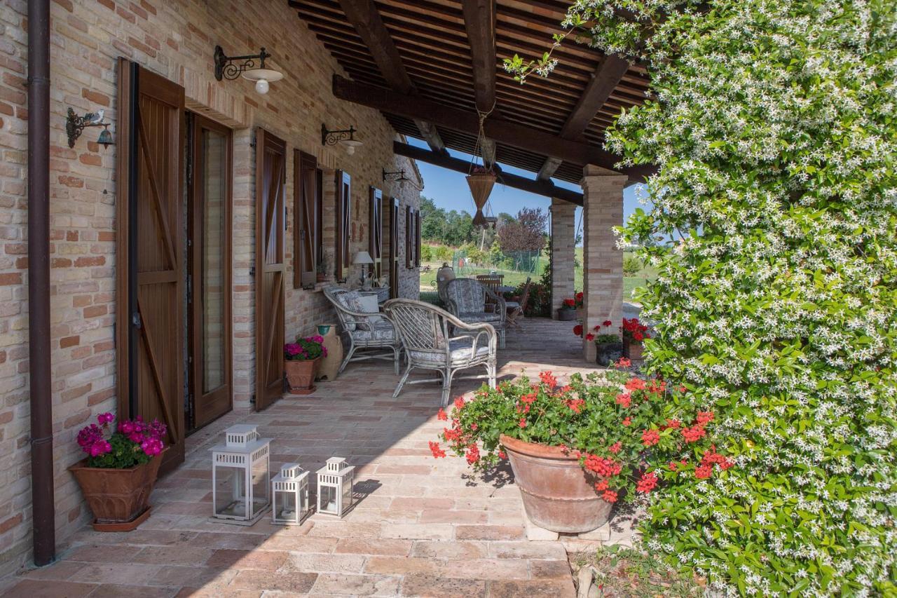 波滕扎皮切纳Agriturismo Le Castella住宿加早餐旅馆 外观 照片